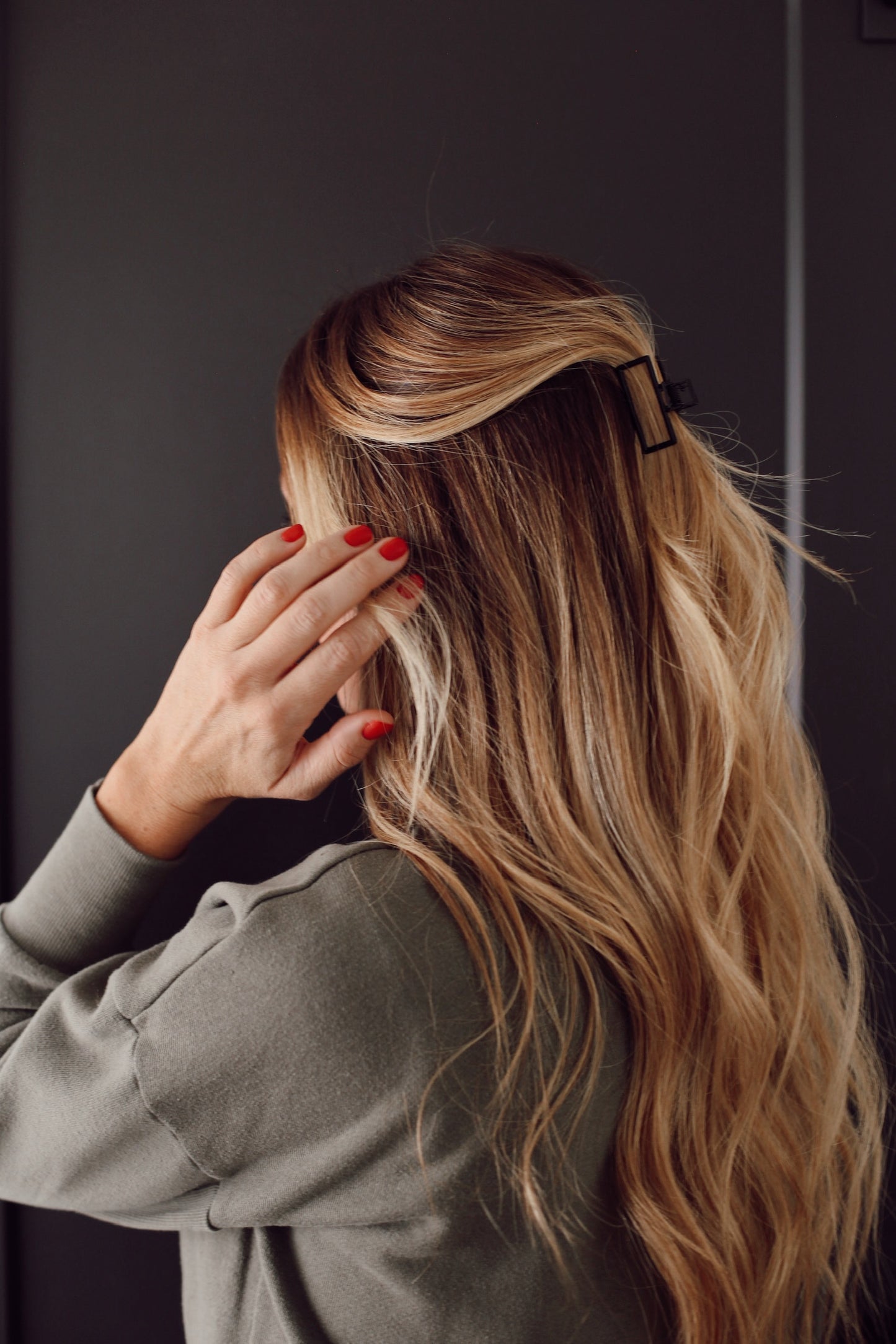 Black rectangle clip